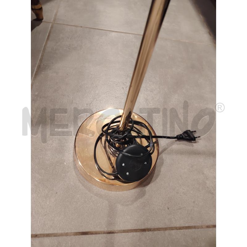 LAMPADA DA TERRA PIUME D | Mercatino dell'Usato Roma eur 3