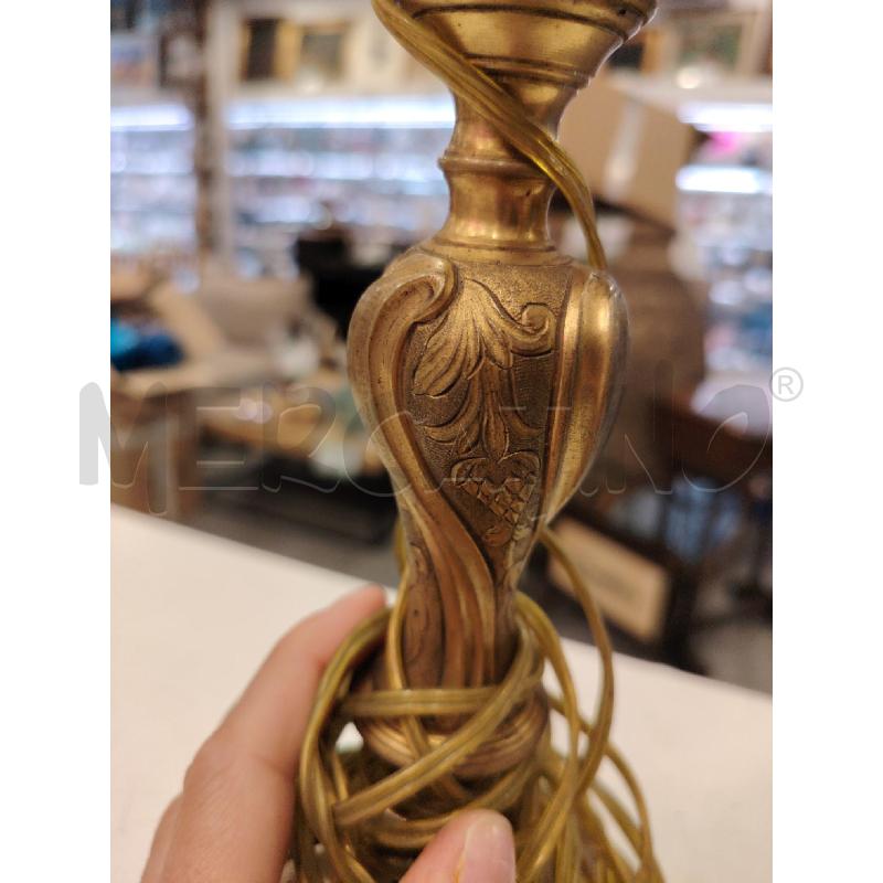 LAMPADA DORATA FREGI | Mercatino dell'Usato Roma eur 3