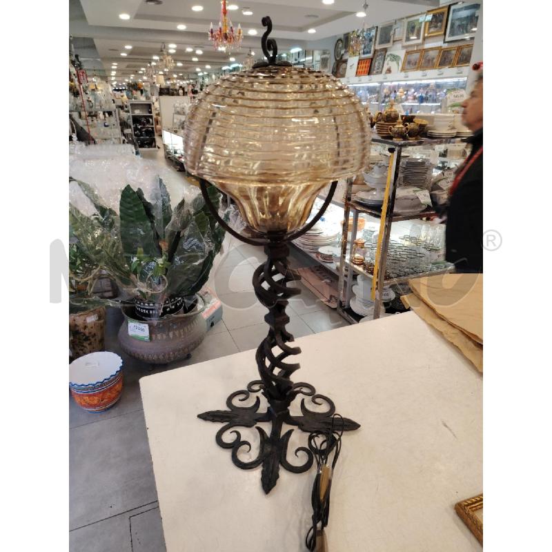 LAMPADA FERRO BATTUTO CAPP/VETRO  | Mercatino dell'Usato Roma eur 1