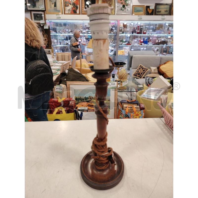 LAMPADA LEGNO  | Mercatino dell'Usato Roma eur 1