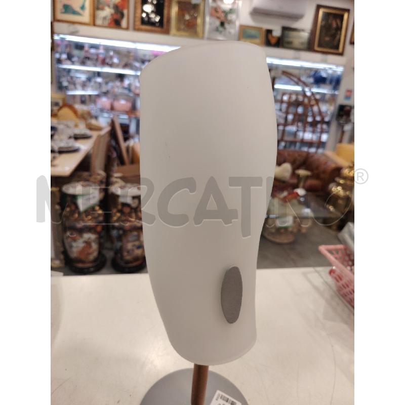 LAMPADA LEGNO VETRO BIANCO | Mercatino dell'Usato Roma eur 2