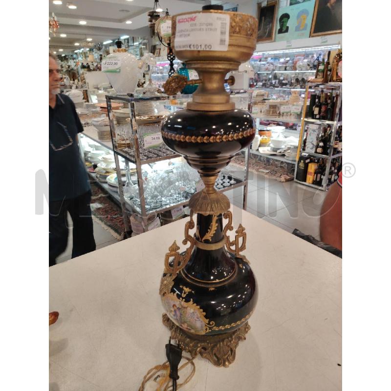LAMPADA LIMOGES STRUTT MET DOR | Mercatino dell'Usato Roma eur 1