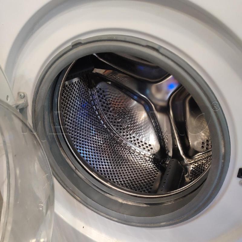 LAVATRICE SMEG 5 KG | Mercatino dell'Usato Roma eur 3