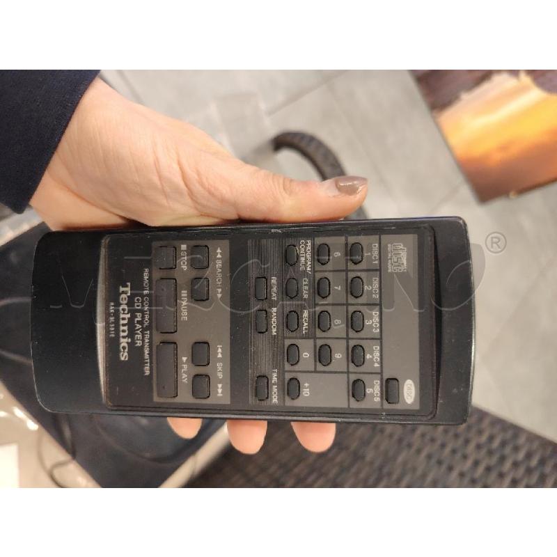 LETTORE CD TECHNICS SL-PK25 + TELECOMANDO  | Mercatino dell'Usato Roma eur 2