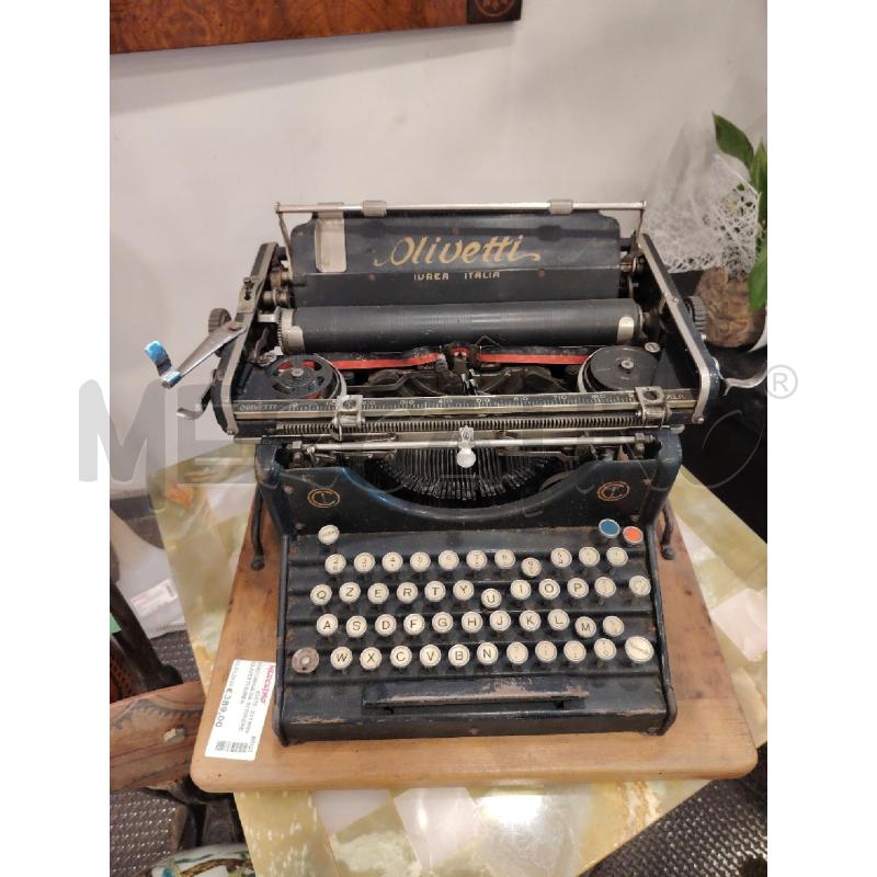 MACCHINA DA SCRIVERE OLIVETTI IVREA | Mercatino dell'Usato Roma eur 1