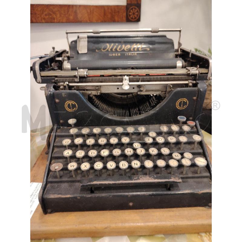 MACCHINA DA SCRIVERE OLIVETTI IVREA | Mercatino dell'Usato Roma eur 3