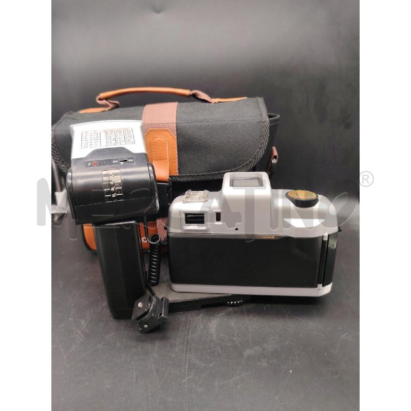 MACCHINA FOTOGRAFICA CANOMATIC CON FLASH E BORSA | Mercatino dell'Usato Roma eur 3