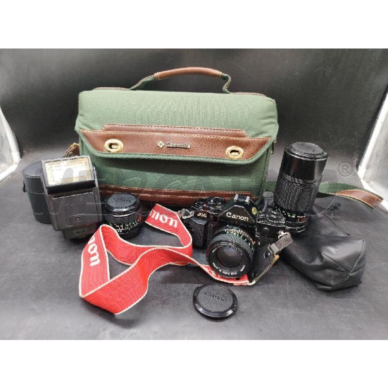 MACCHINA FOTOGRAFICA CANON A-1 + ACC | Mercatino dell'Usato Roma eur 1