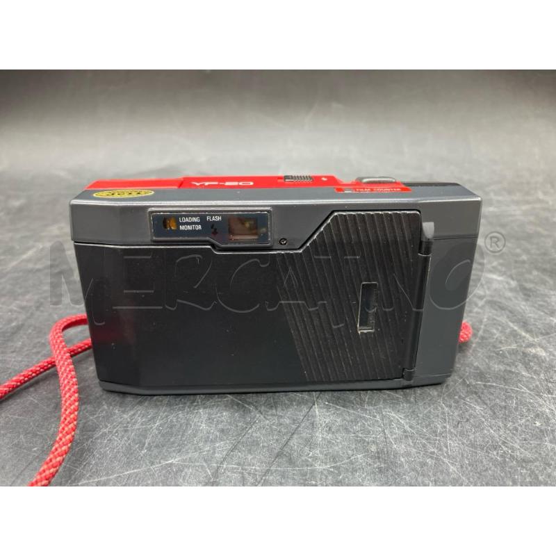 MACCHINA FOTOGRAFICA RICOH YF-20 ROSSA | Mercatino dell'Usato Roma eur 2