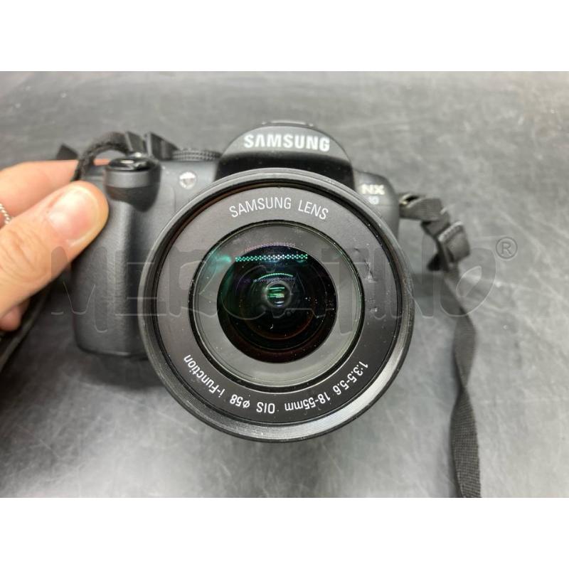 MACCHINA FOTOGRAFICA SAMSUNG NX10+ACC | Mercatino dell'Usato Roma eur 2