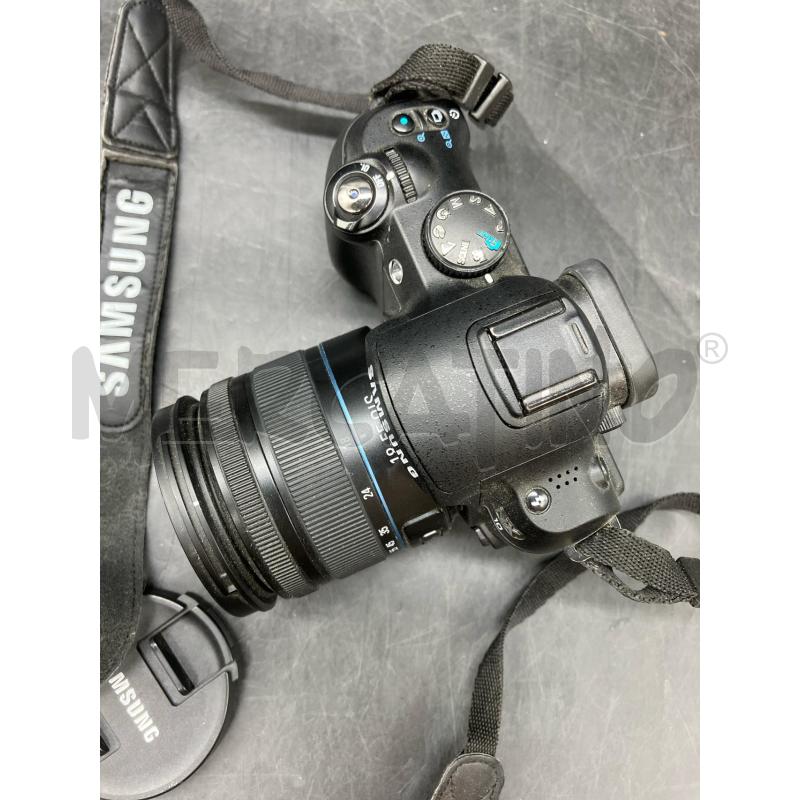 MACCHINA FOTOGRAFICA SAMSUNG NX10+ACC | Mercatino dell'Usato Roma eur 3