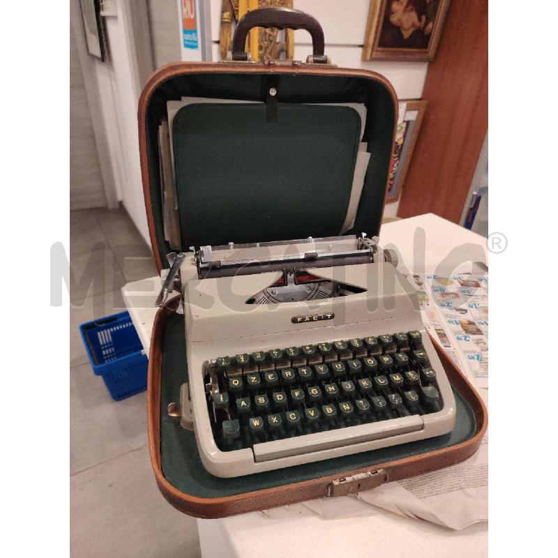MACCHINA  PER SCRIVERE FACIT  | Mercatino dell'Usato Roma eur 1