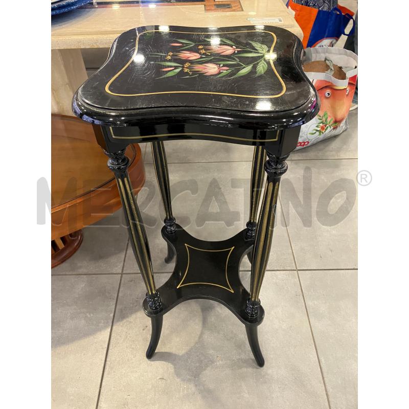 MOBILETTO  LACCATO NERO FIORE ROSA | Mercatino dell'Usato Roma eur 1