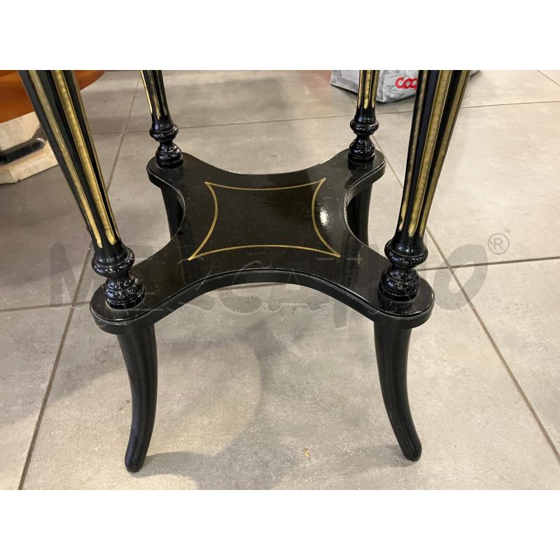 MOBILETTO  LACCATO NERO FIORE ROSA | Mercatino dell'Usato Roma eur 3