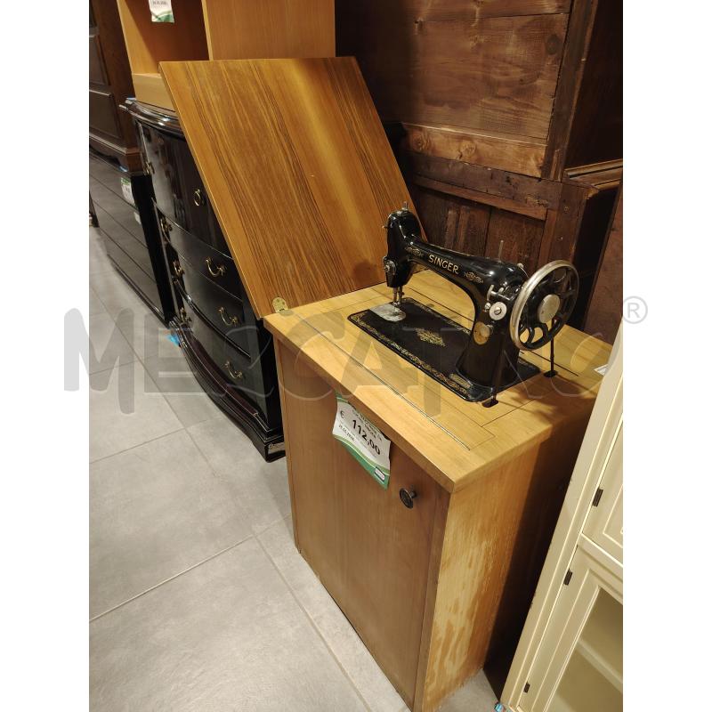 MOBILE MACCHINA DA CUCIRE SINGER | Mercatino dell'Usato Roma eur 1