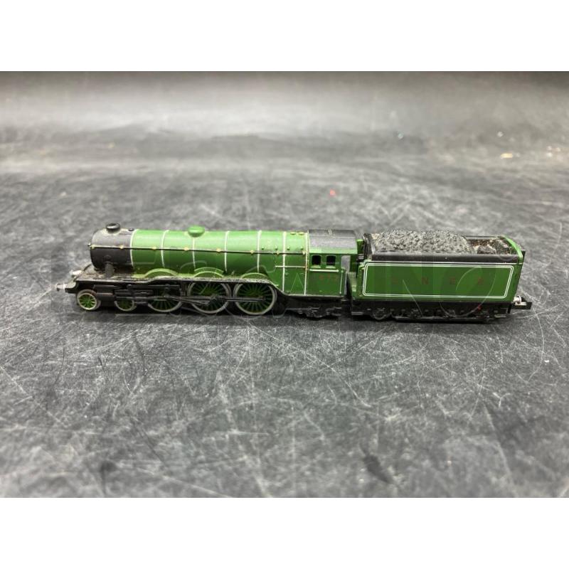 MODELLINO TRENINO LNER 4472 | Mercatino dell'Usato Roma eur 2