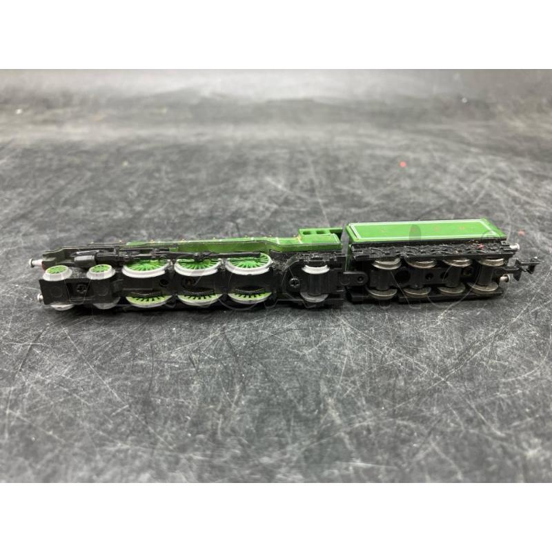 MODELLINO TRENINO LNER 4472 | Mercatino dell'Usato Roma eur 4