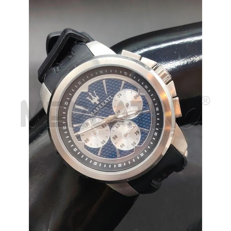 OROLOGIO MASERATI 8851123002 CINTURINO BLU GOMMA | Mercatino dell'Usato Roma eur 2