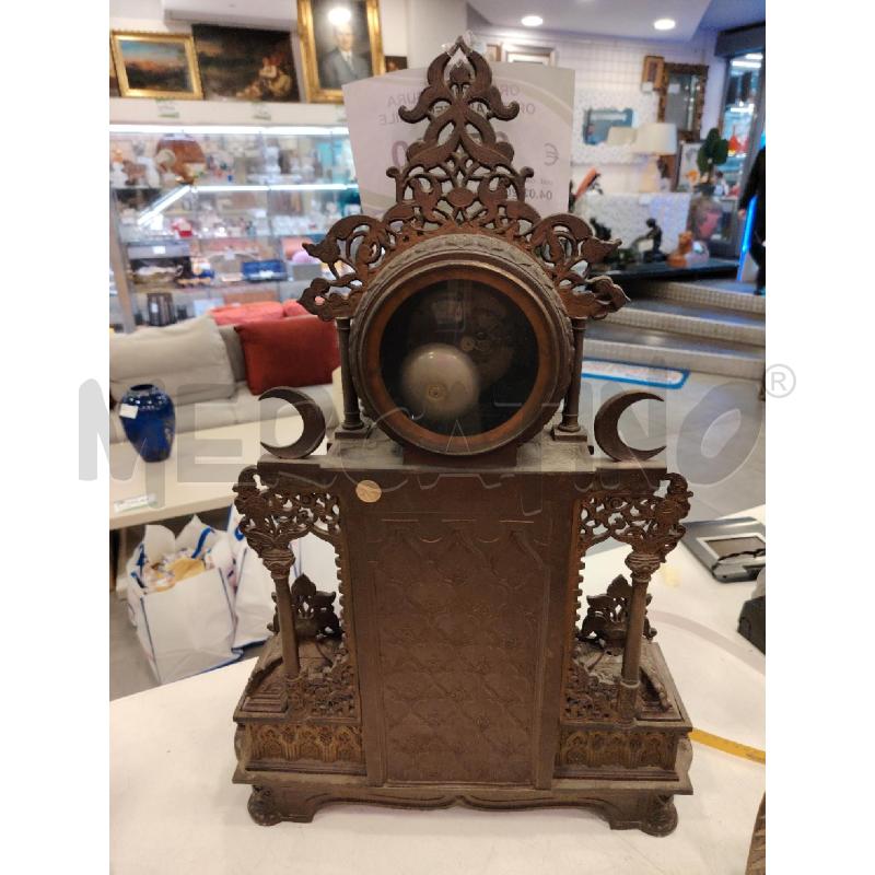 OROLOGIO  FIGURA ORIENTALE FEMMINILE | Mercatino dell'Usato Roma eur 5