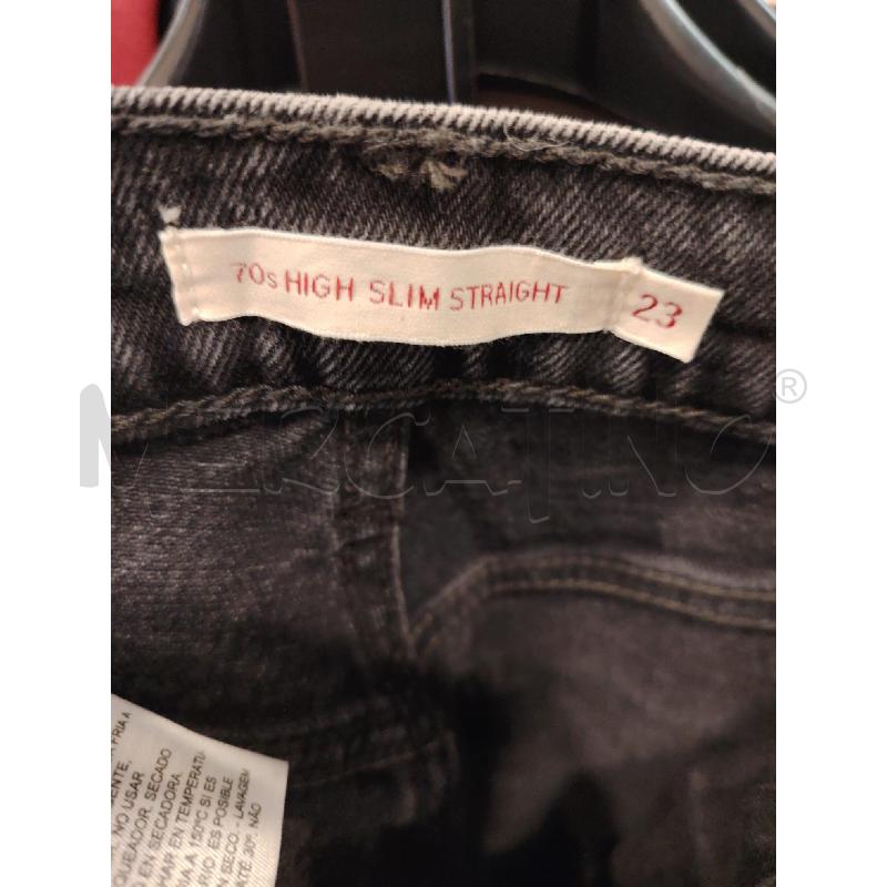 PANTALONE D LEVIS GRI | Mercatino dell'Usato Roma eur 4
