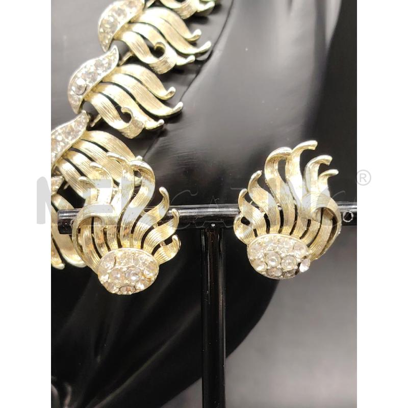 PARURE VINTAGE LISNER MEDUSE DOR | Mercatino dell'Usato Roma eur 2