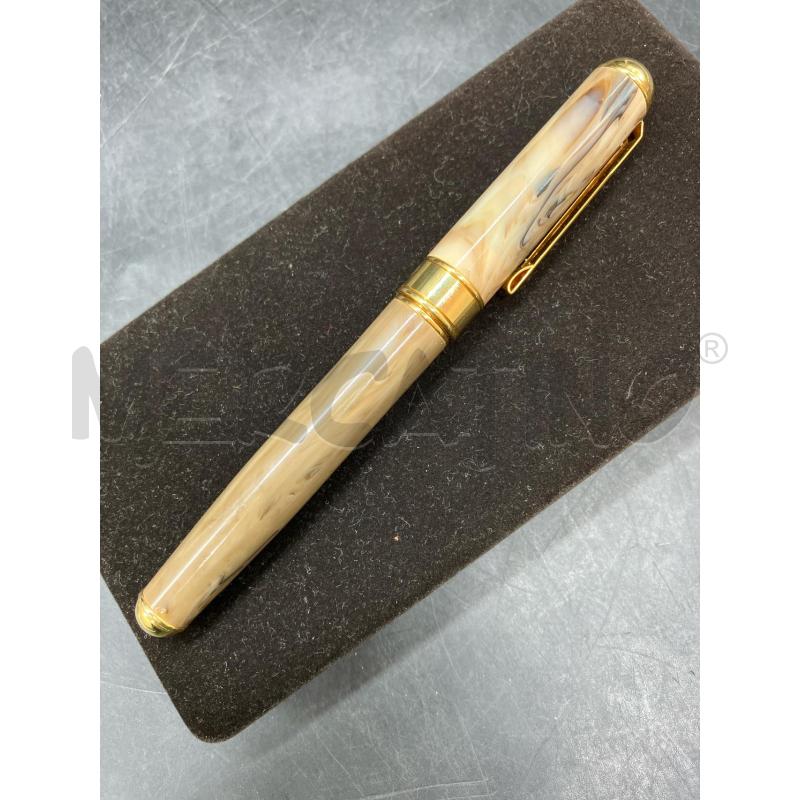 PENNA STILO CESARE EMILIANO | Mercatino dell'Usato Roma eur 2