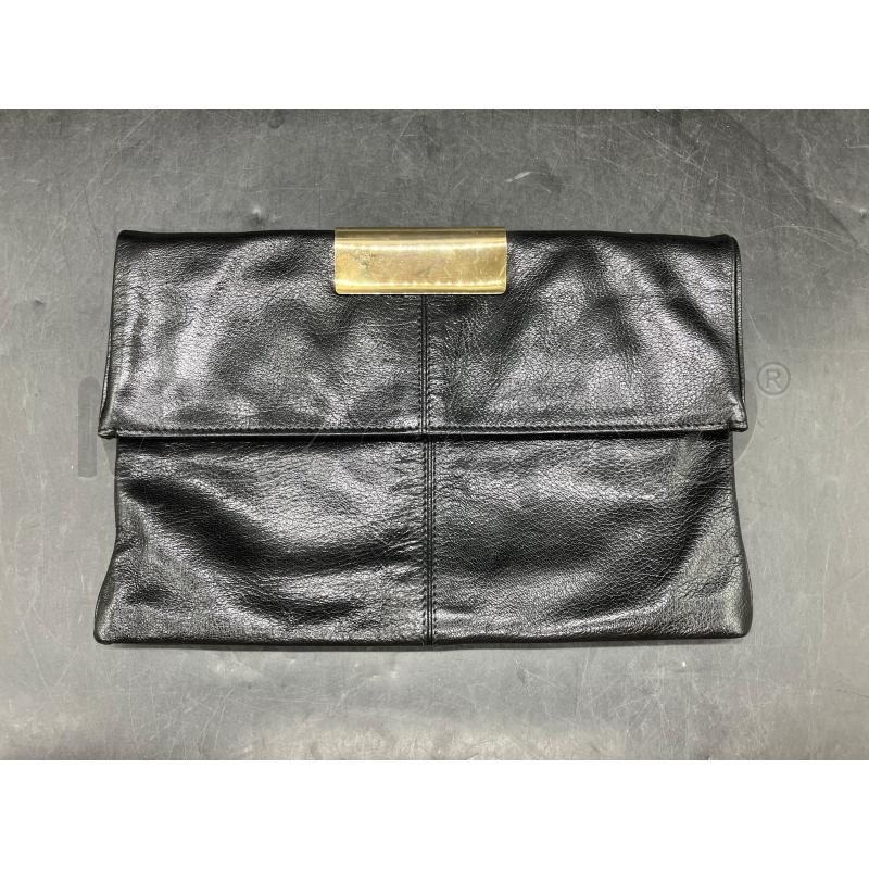 POCHETTE CILLI NERA CHIUS DOR  | Mercatino dell'Usato Roma eur 1