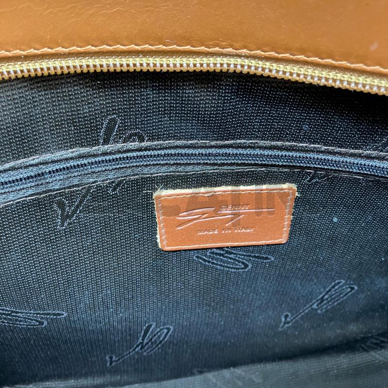 POCHETTE GENNY MARR | Mercatino dell'Usato Roma eur 3
