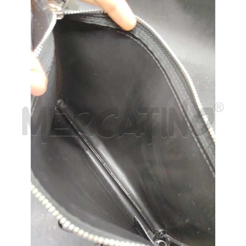 POCHETTE GUM NE FRANGE | Mercatino dell'Usato Roma eur 4