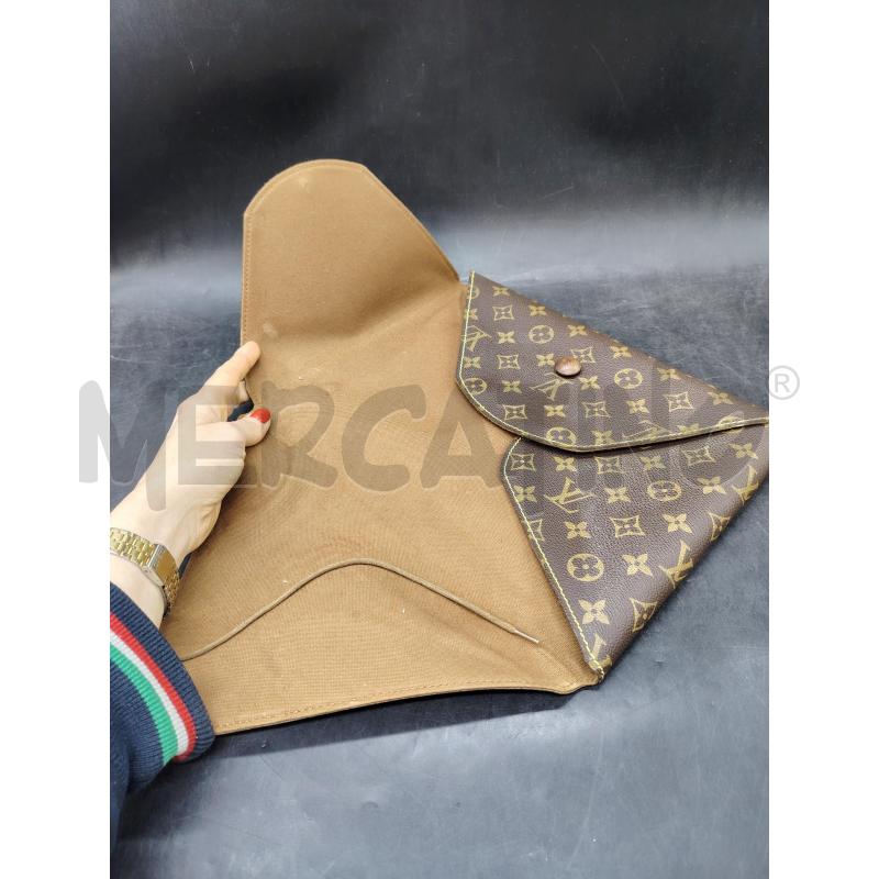 POCHETTE LOUIS VUITTON VISIONAIRE MONOGRAM ED.LIMITATA | Mercatino dell'Usato Roma eur 5