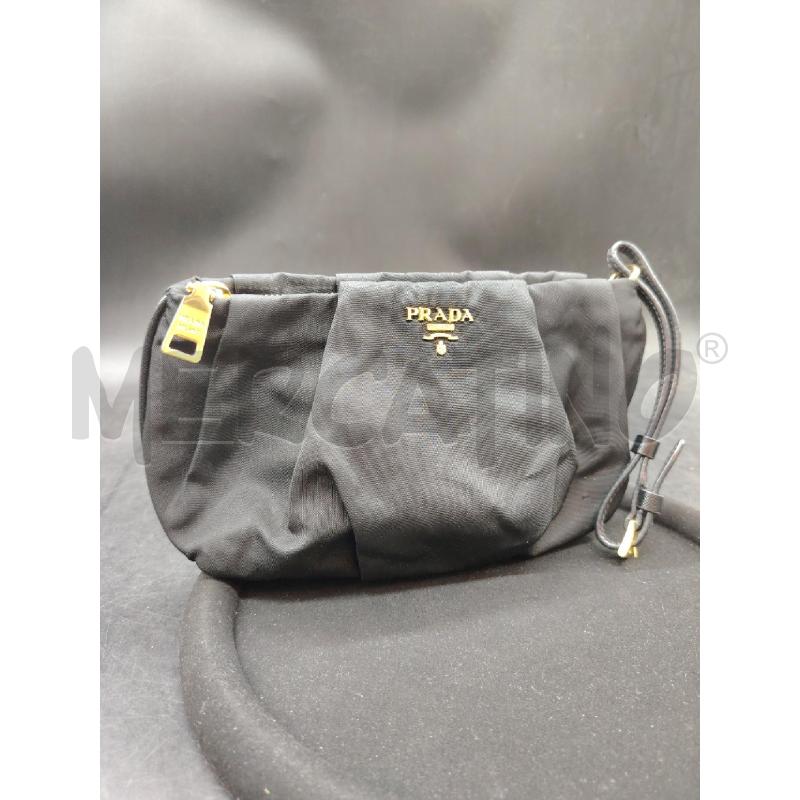 POCHETTE PRADA NERO | Mercatino dell'Usato Roma eur 1