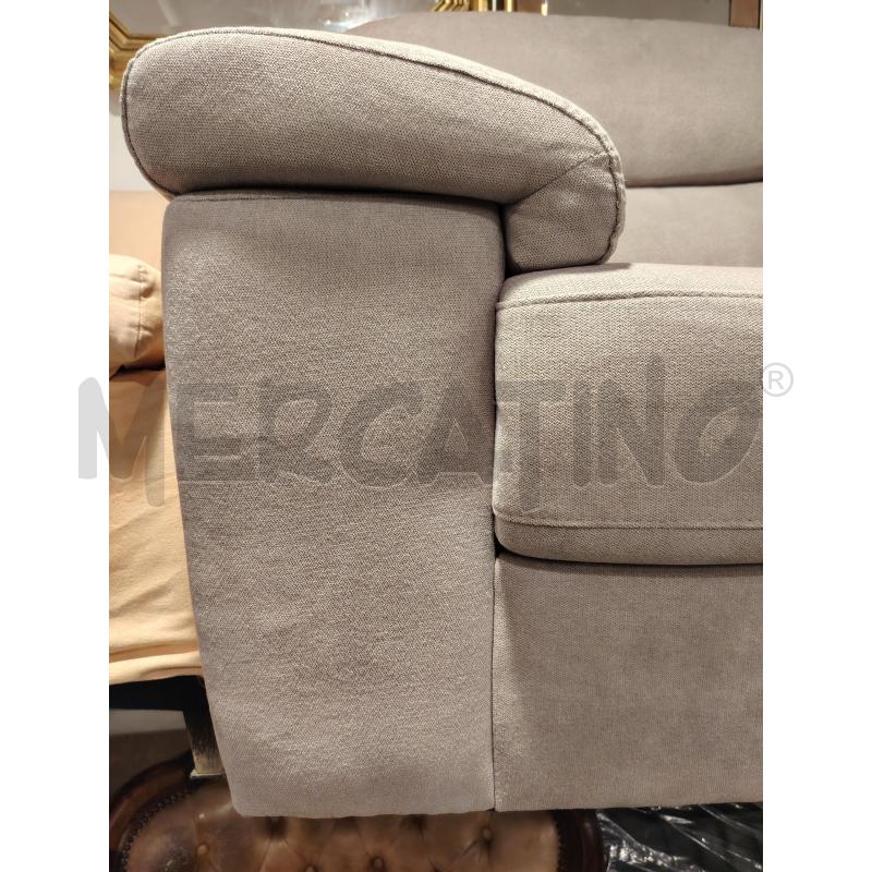 POLTRONA TESSUTO GRI | Mercatino dell'Usato Roma eur 3