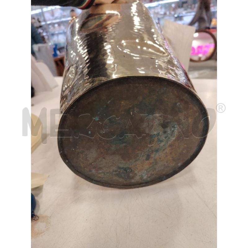 PORTA OMBRELLI OTTONE SBALZATO | Mercatino dell'Usato Roma eur 3