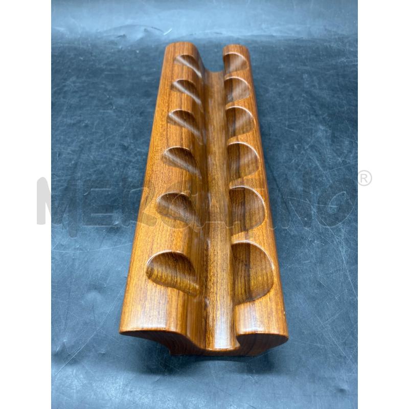 PORTA PIPE LEGNO 6 POSTI | Mercatino dell'Usato Roma eur 2