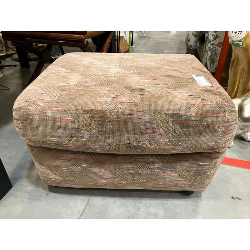 POUF TESSUTO T/MAR RUOTE | Mercatino dell'Usato Roma eur 1