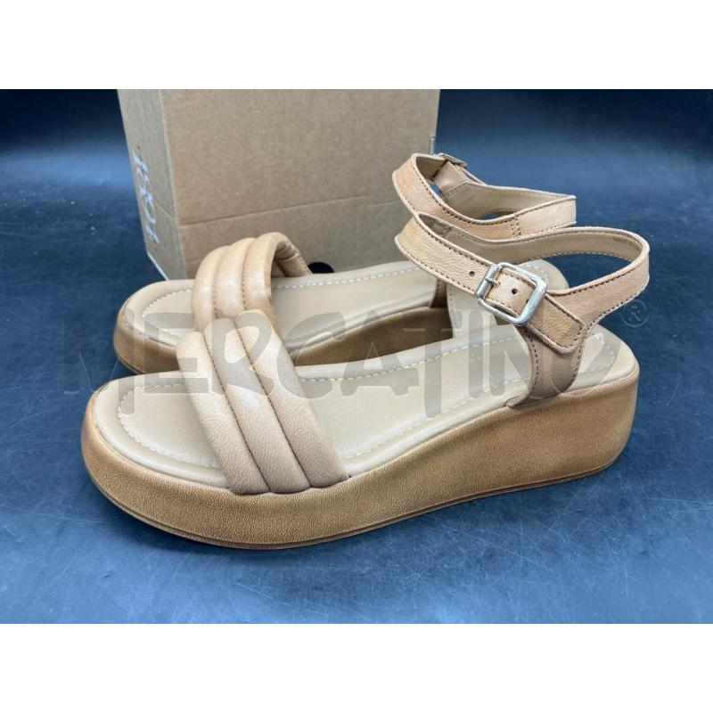 SANDALI D BATA SCATOLA BEI PLATFORM  | Mercatino dell'Usato Roma eur 3