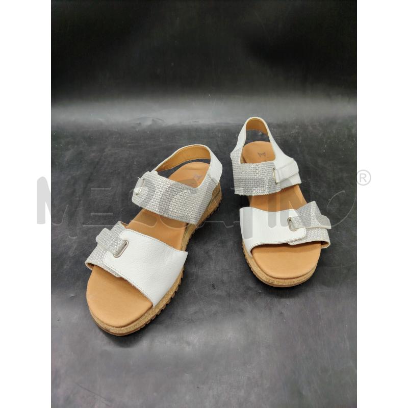 SANDALI D MEPHISTO FASCIA BIA | Mercatino dell'Usato Roma eur 1