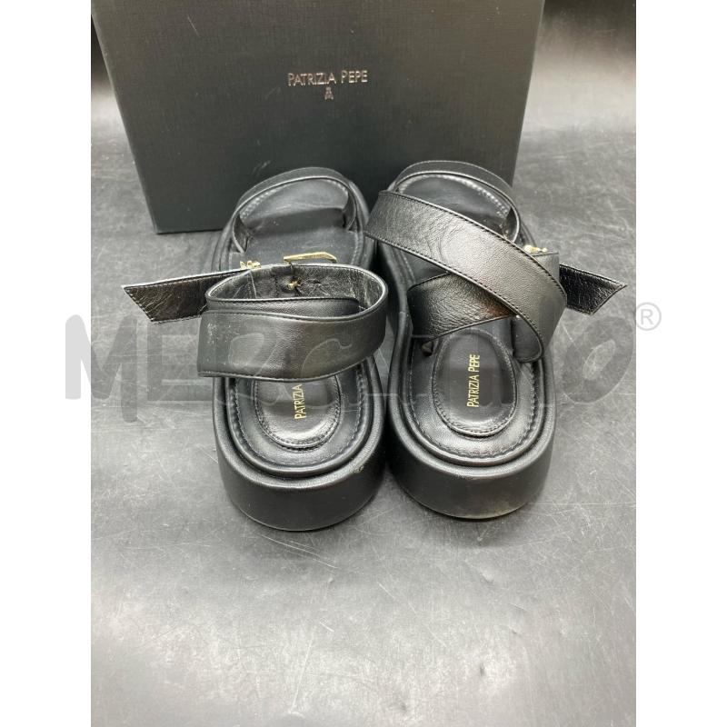 SANDALI D PATRIZIA PEPE SCATOLA NERO PLAT | Mercatino dell'Usato Roma eur 4