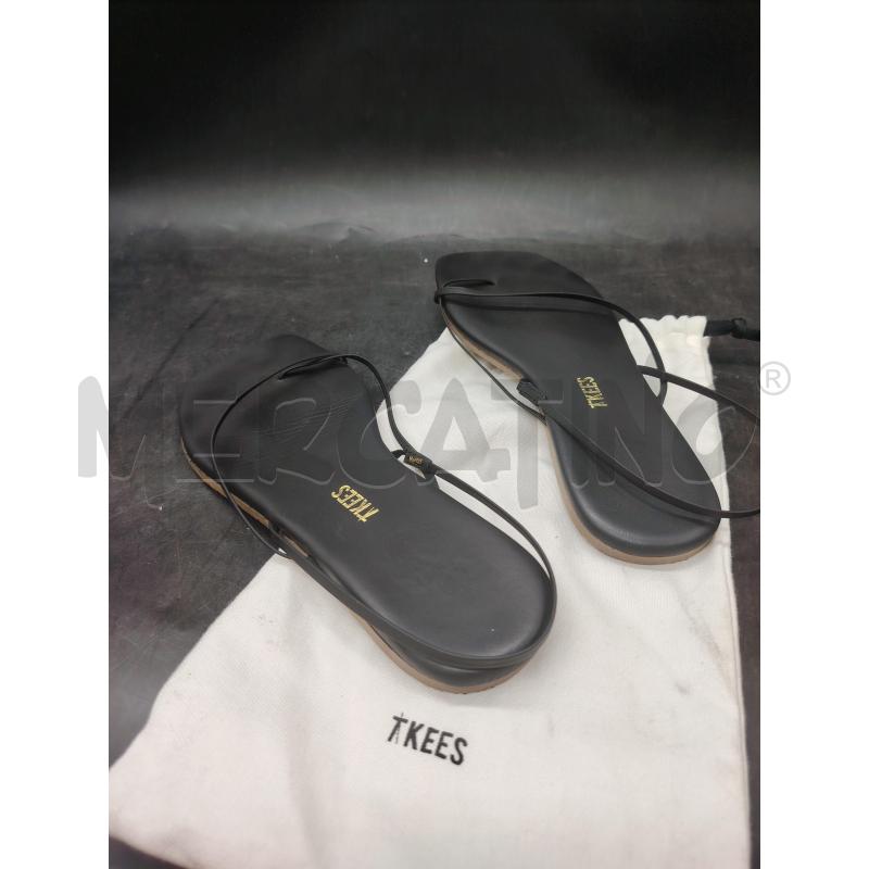 SANDALI D TKEES NE FASCIA | Mercatino dell'Usato Roma eur 2