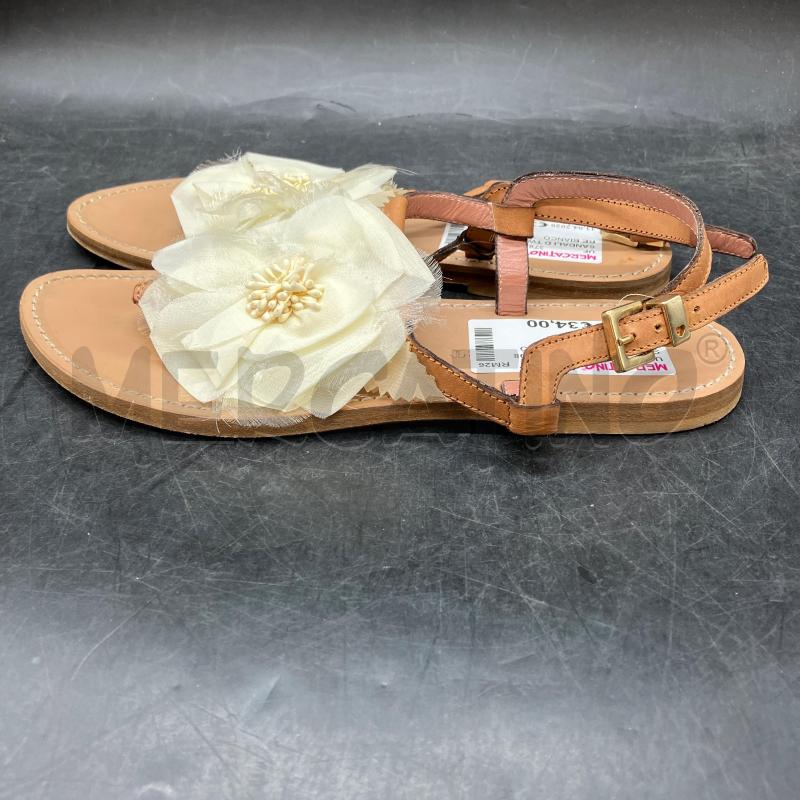 SANDALI D TWINSET FIORE BIANCO  | Mercatino dell'Usato Roma eur 3