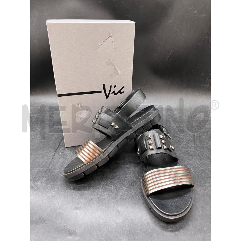 SANDALI D VIC MATIE NE SCATOLA BORCHIE DUE FASCE | Mercatino dell'Usato Roma eur 1