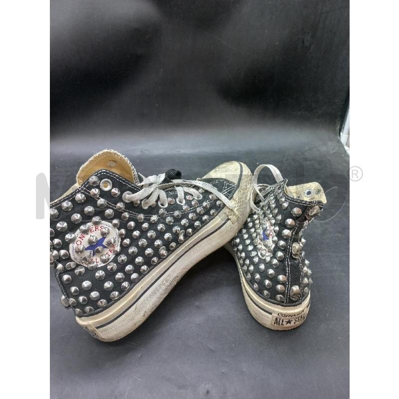 SCARPE D CONVERSE ALTE NE BORCHIATE MALTESE | Mercatino dell'Usato Roma eur 3