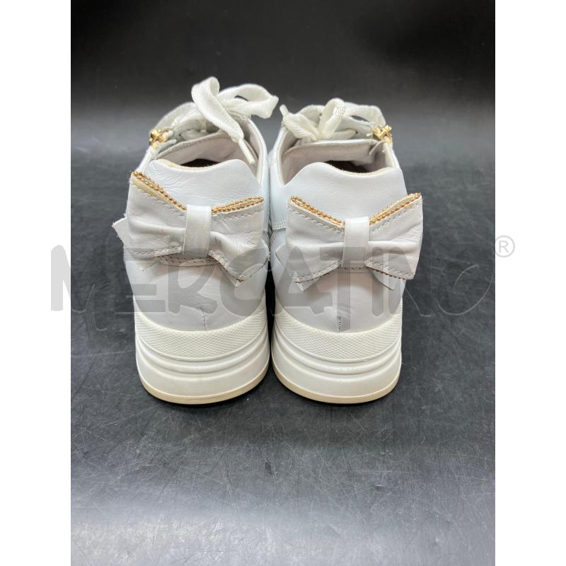 SCARPE D NEROGIARDINI SCATO BIA FIOCCO DIETRO | Mercatino dell'Usato Roma eur 4