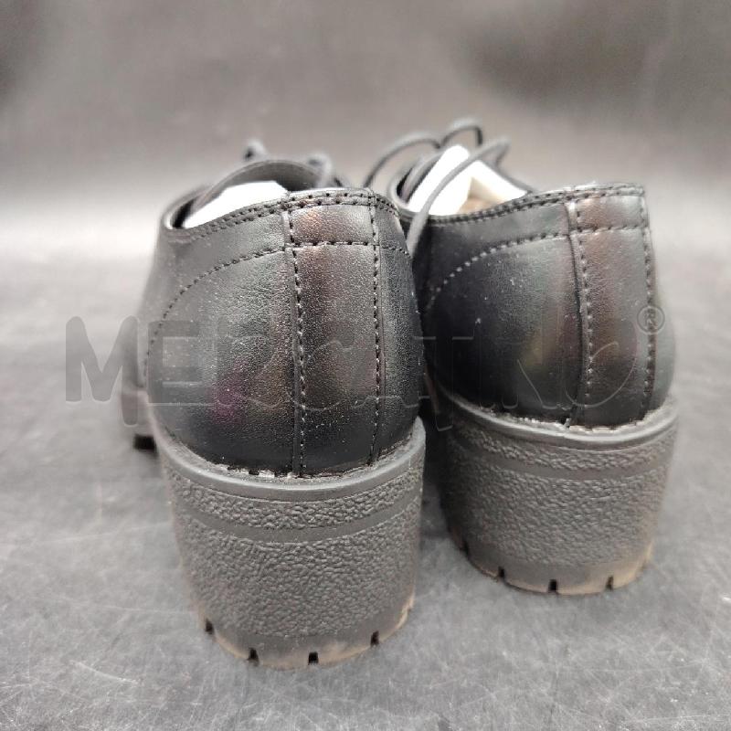 SCARPE D TACCHI GRACELAND NE STRINGATE  | Mercatino dell'Usato Roma eur 2