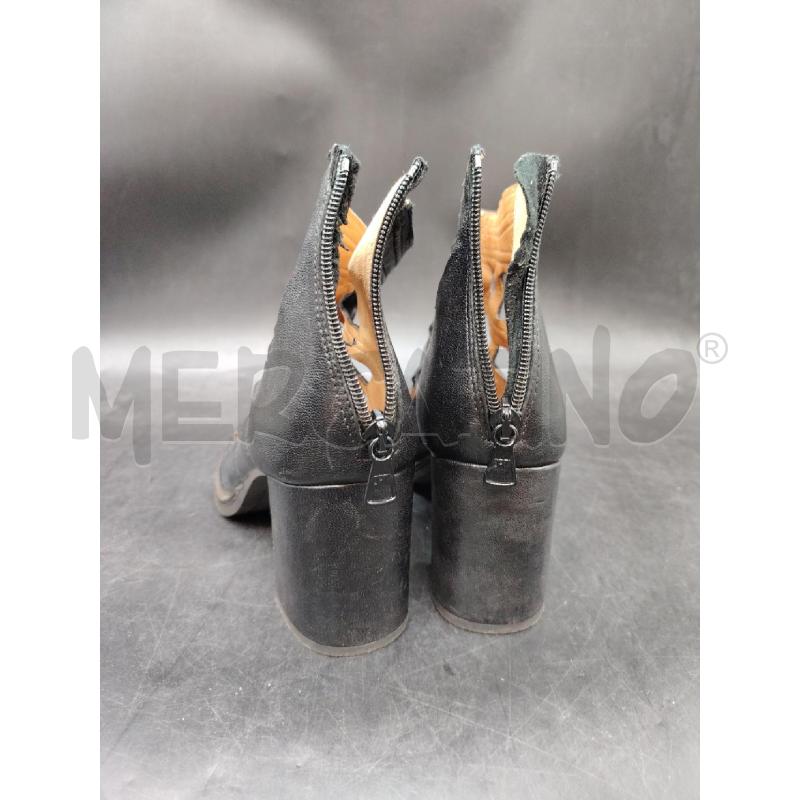 SCARPE TACCHI 4 US PACIOTTI NE QUADRATI  | Mercatino dell'Usato Roma eur 2