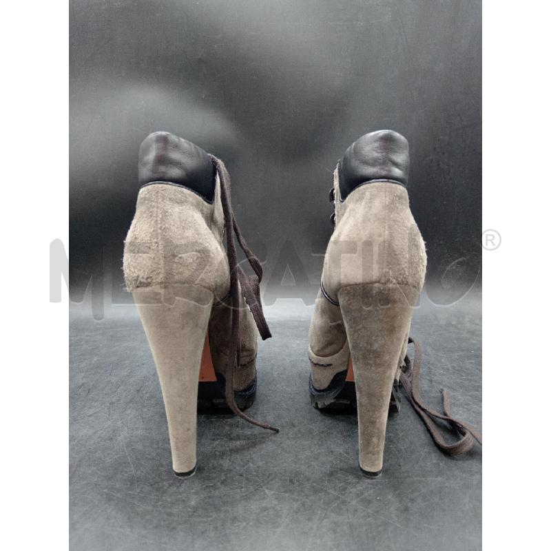 SCARPE TACCHI ALAIA GRI STILE SCARPONCINO  | Mercatino dell'Usato Roma eur 3