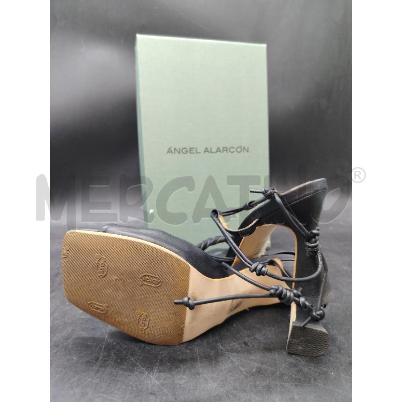 SCARPE TACCHI ANGEL ALARCON SCATO NE PELLE LACCIO | Mercatino dell'Usato Roma eur 3