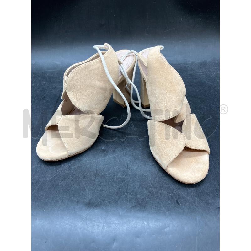 SCARPE TACCHI CARMELA BEI SCAMO | Mercatino dell'Usato Roma eur 1