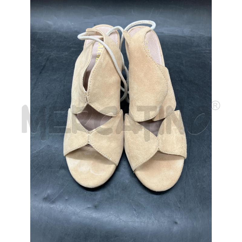 SCARPE TACCHI CARMELA BEI SCAMO | Mercatino dell'Usato Roma eur 2