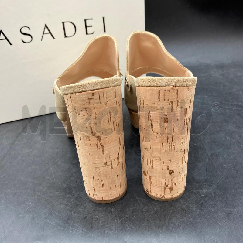 SCARPE TACCHI CASADEI SCATOLA BEIGE NAPPINE | Mercatino dell'Usato Roma eur 4